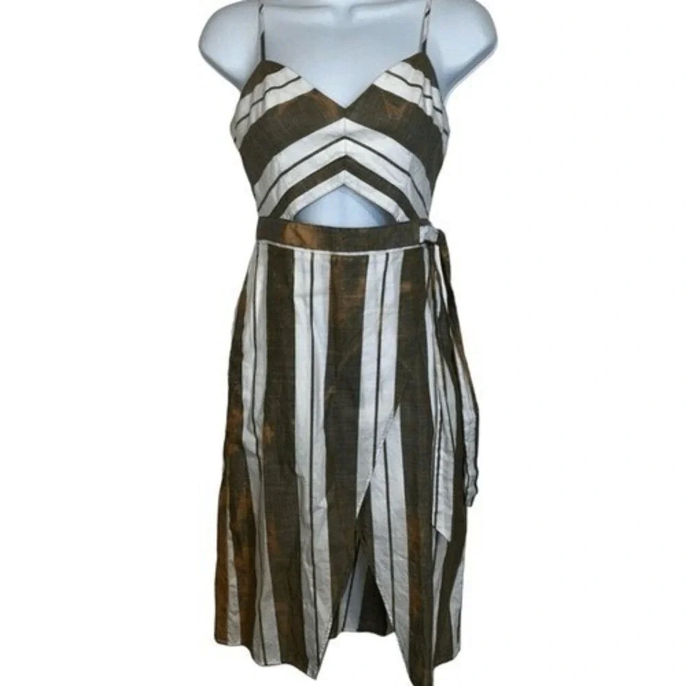 EXPRESS Cut Out  Stripe Color Splashed Faux Wrap Cotton Midi Dress NWOT Size 0 - Picture 2 of 9